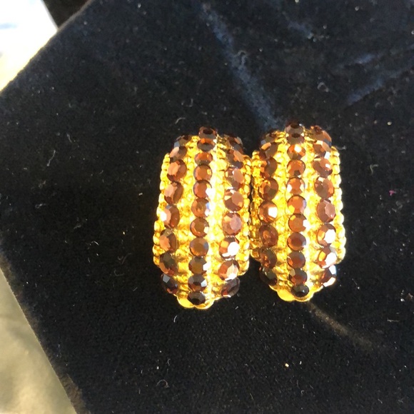 Smoky Topaz Austrian Crystal 1/2 Hoop Style Vintage Earrings-Boutique - Picture 8 of 9